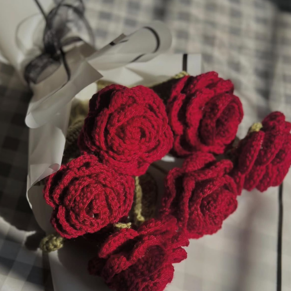 Crochet Roses Bouquet