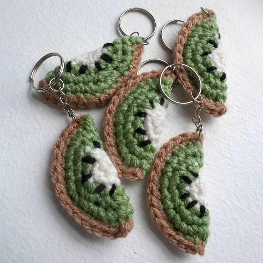 CozyLoopStudio-Crochet-KeyChain04